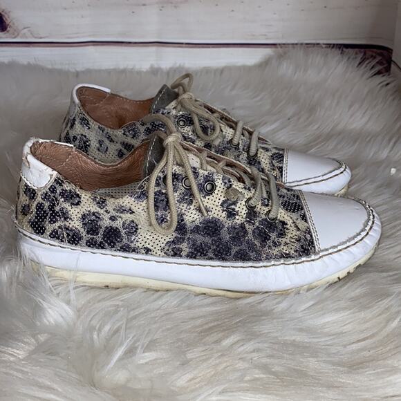 Italian Leather Leopard Lace Up Sneakers 39 - Picture 2 of 13